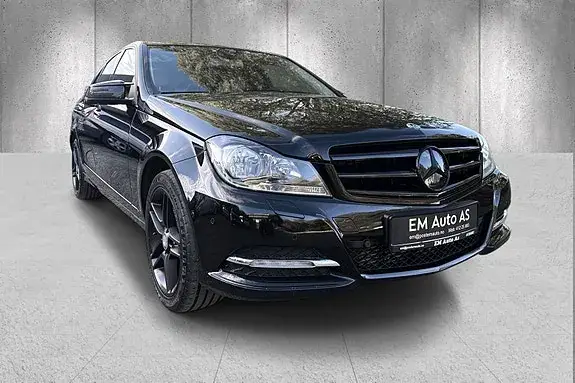 Mercedes-Benz 180 2011 photo 2