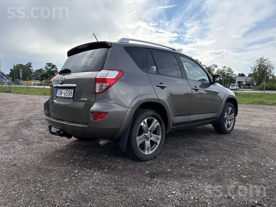 Toyota Rav4 2009 photo 5