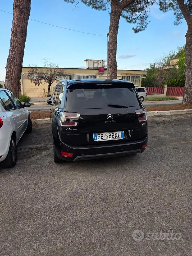 Citroen C4 Grand Picasso 2015 photo 2