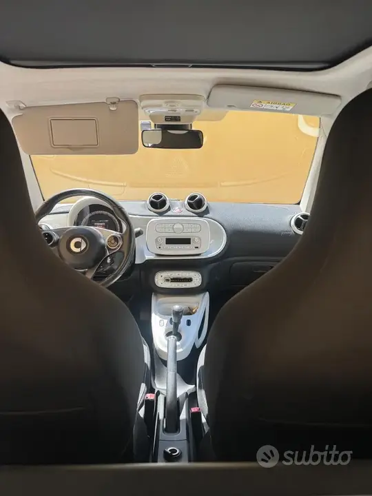 Smart Fortwo 2015 photo 5