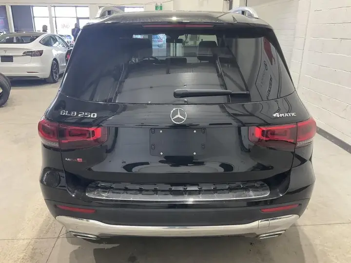 Mercedes-Benz Glb 2021 photo 3