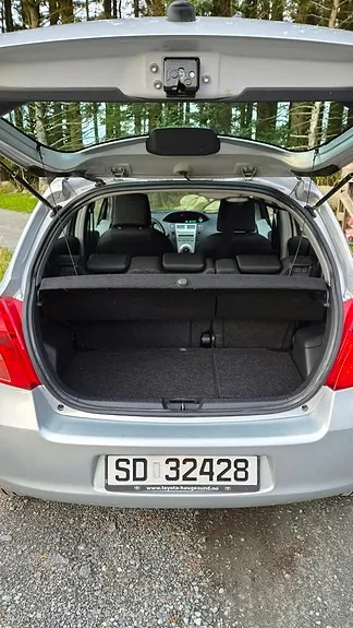 Toyota Yaris 2006 photo 3