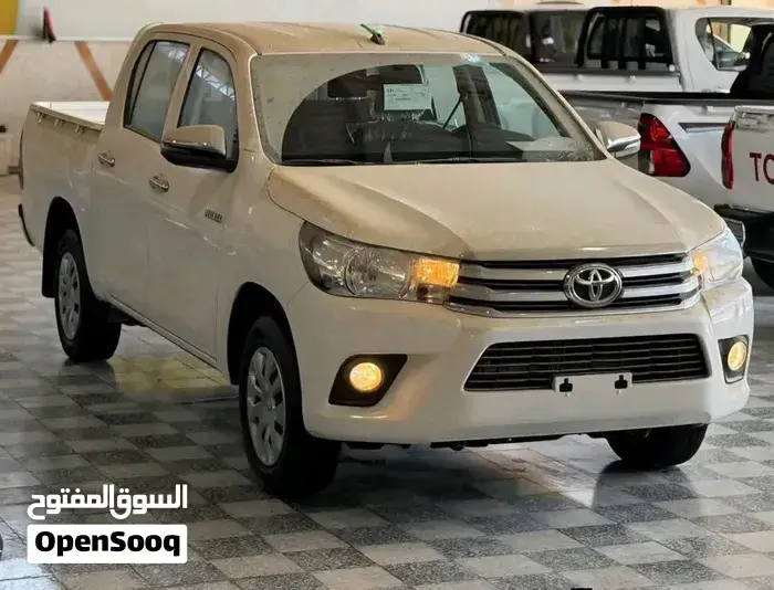 Toyota Hilux 2025 photo 2