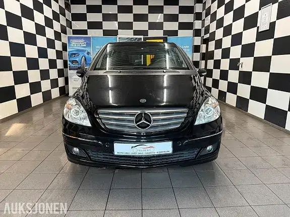 Mercedes-Benz B 150 2007 photo 2