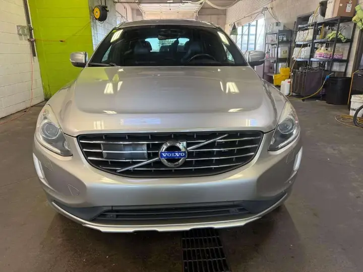Volvo Xc60 2015 photo 2