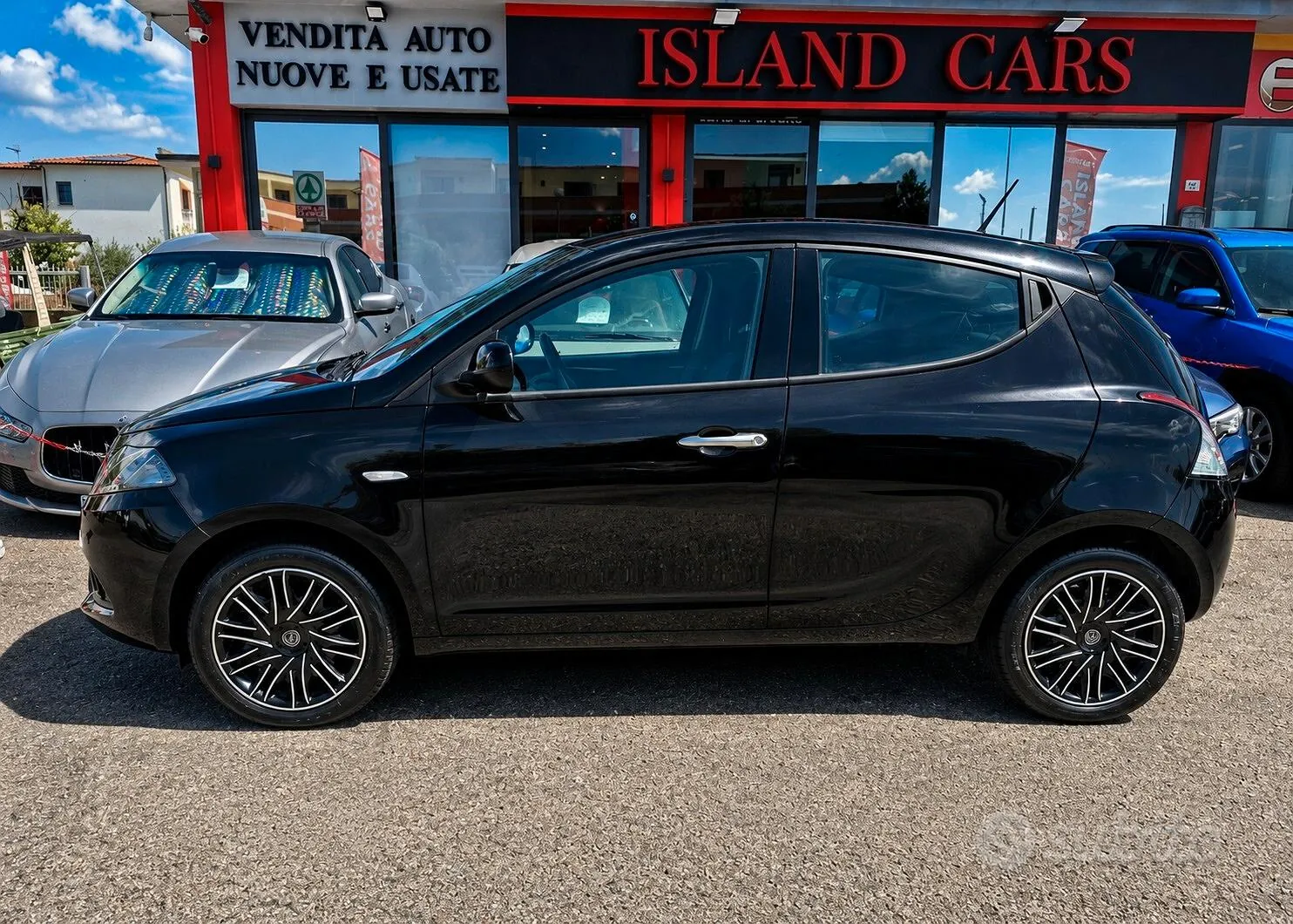 Lancia Ypsilon 2023 photo 2