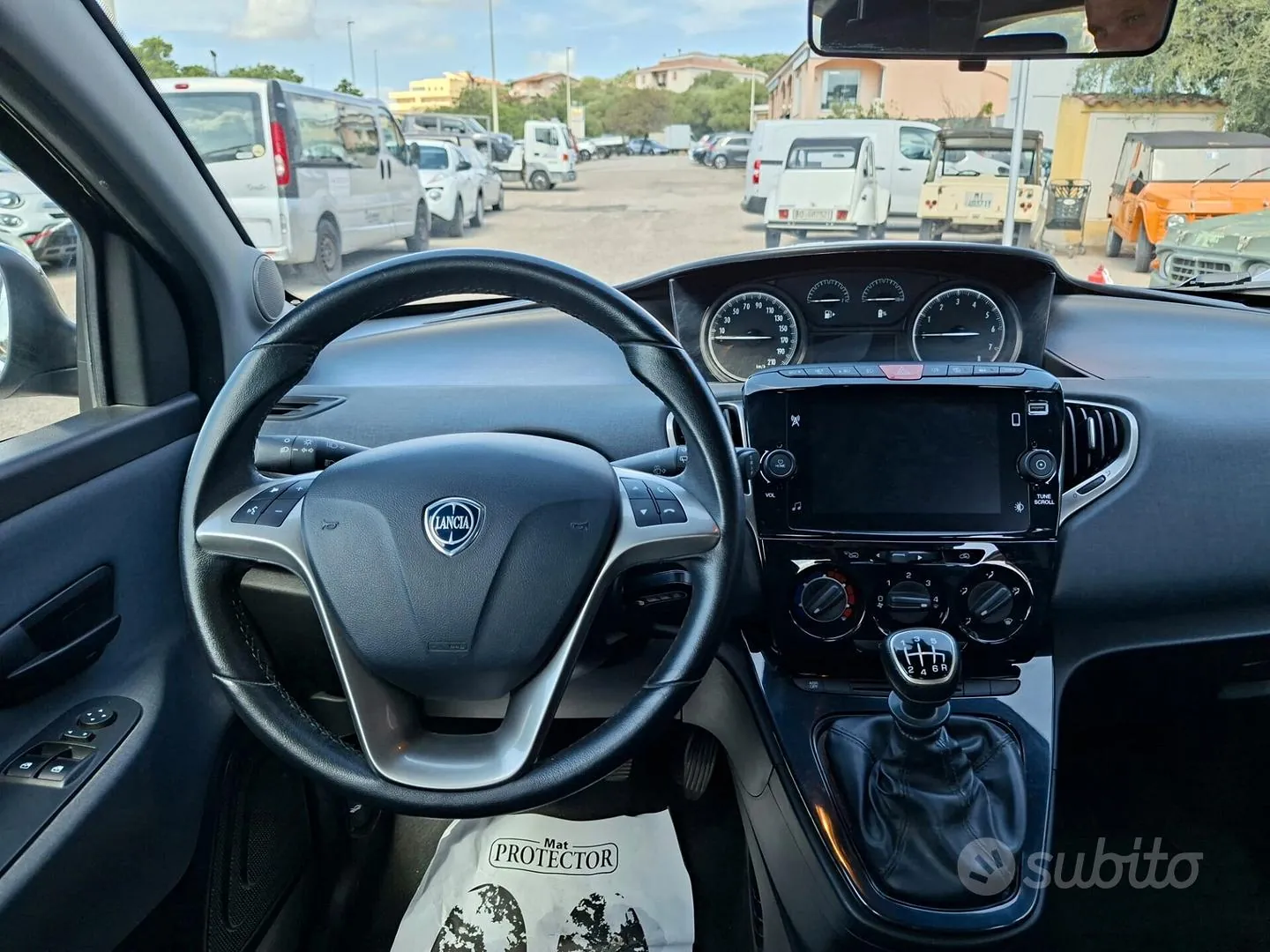 Lancia Ypsilon 2023 photo 5
