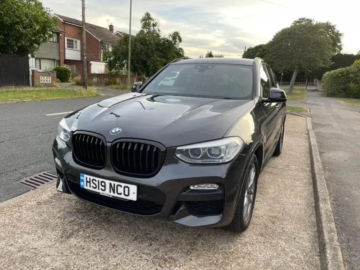 BMW X3 2019 photo 2