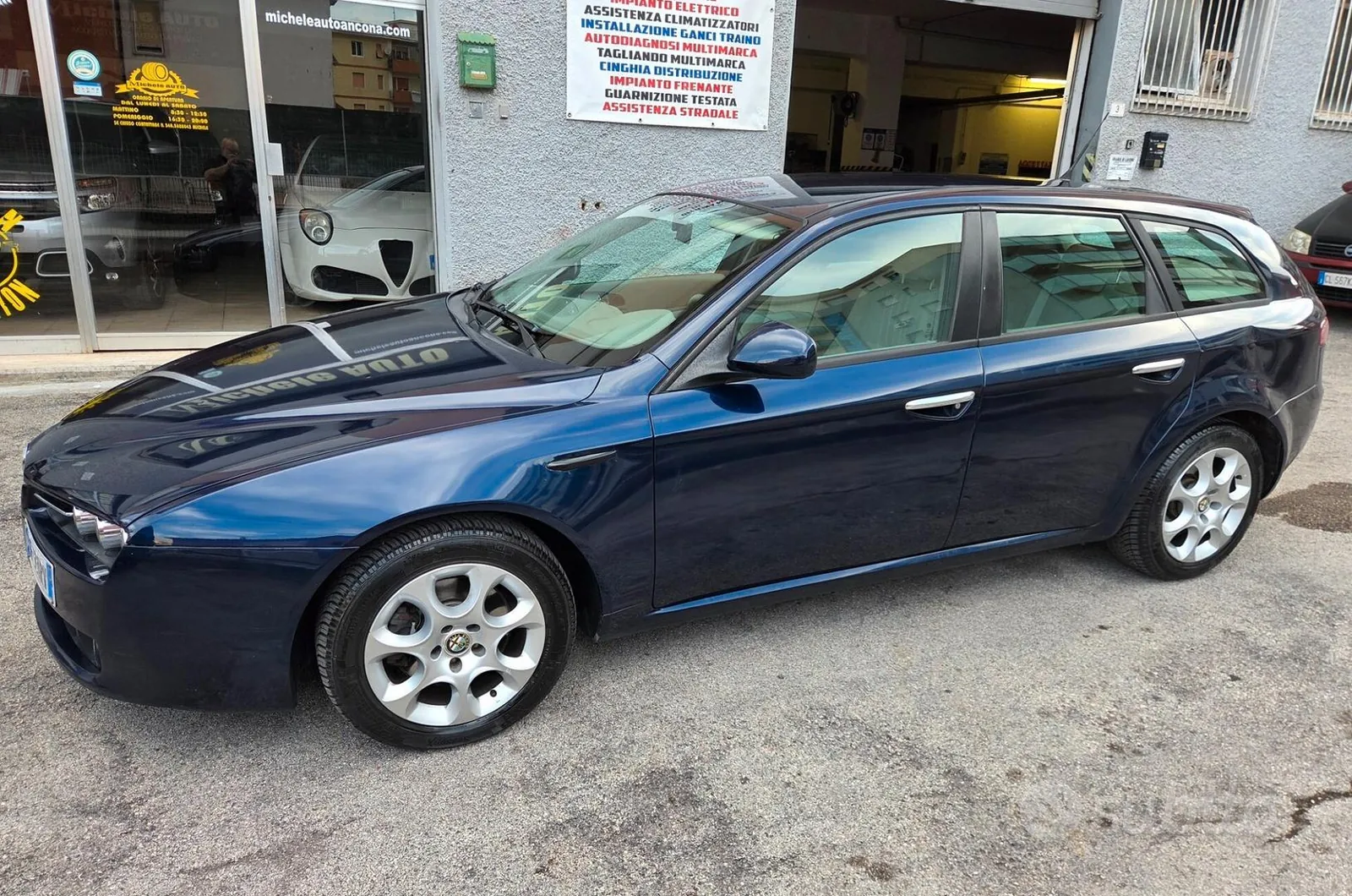 Alfa Romeo 159 2007 photo 2