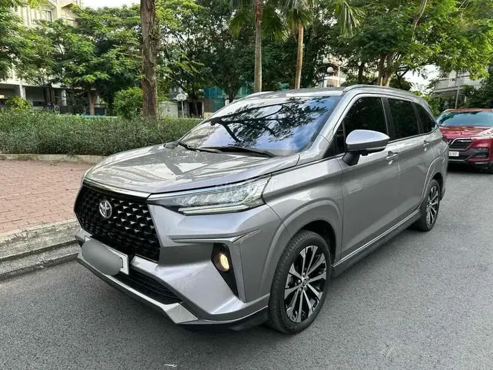 Toyota Veloz Cross 2023 photo 2