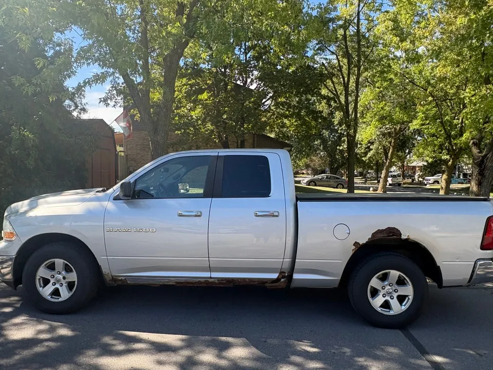 Dodge Ram 1500 2011 photo 3