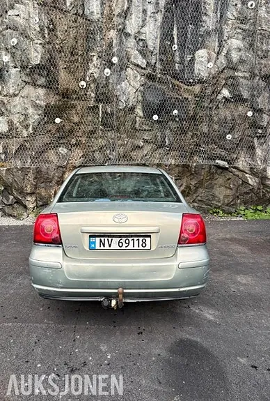 Toyota Avensis 2005 photo 5