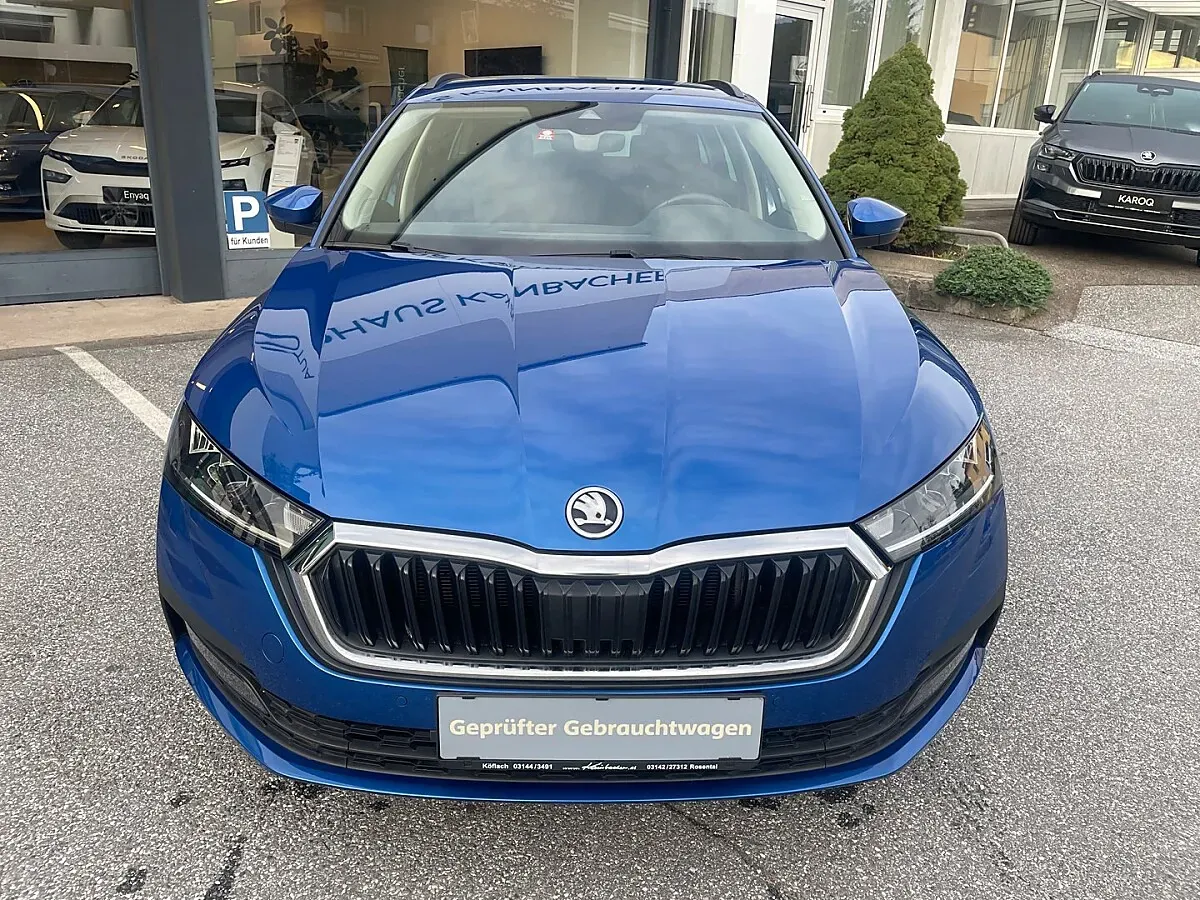 Skoda Octavia 2023 photo 3