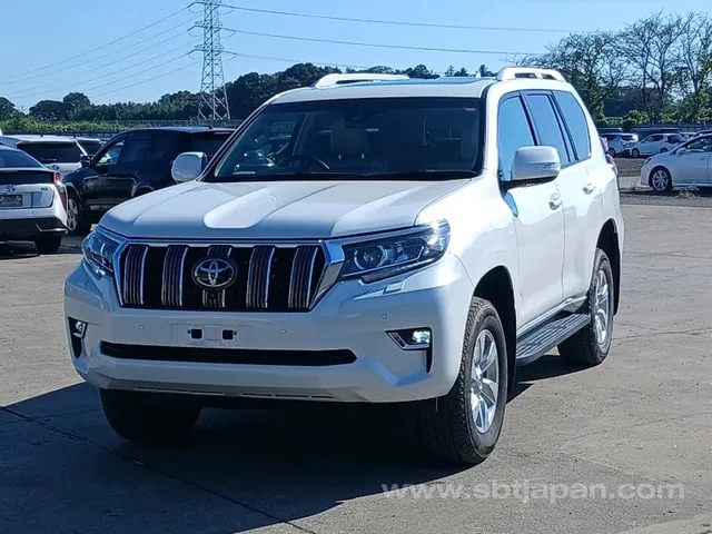 Toyota Land Cruiser Prado 2022 photo 3
