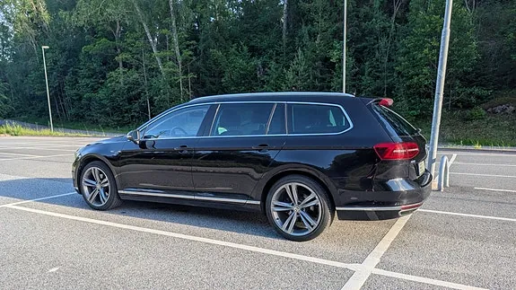 Volkswagen Passat 2018 photo 5