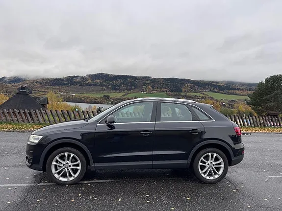 Audi Q3 2012 photo 4