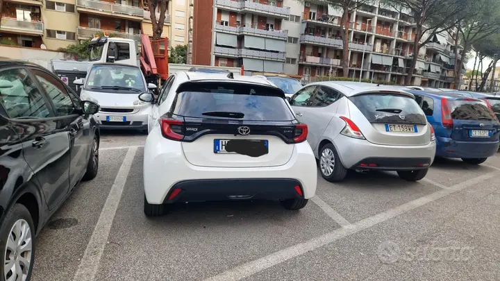 Toyota Yaris 2025 photo 3