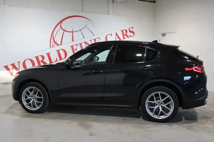 Alfa Romeo Stelvio 2018 photo 3