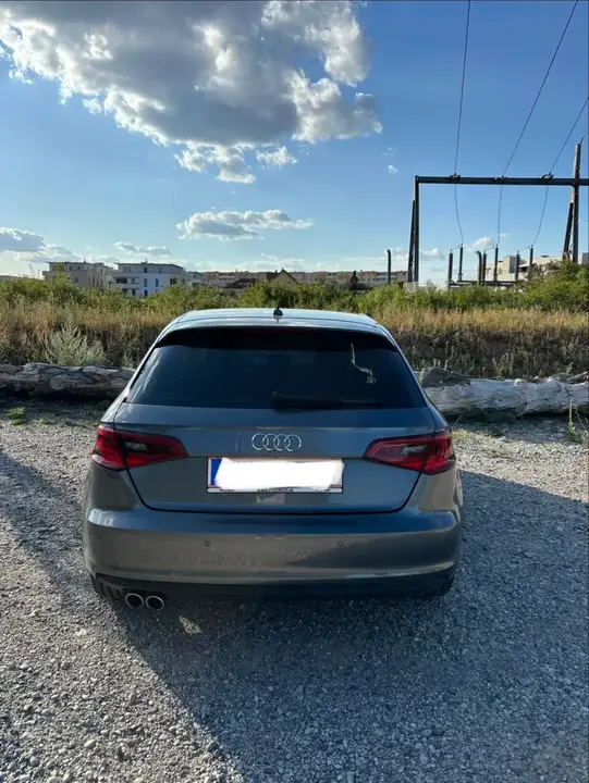 Audi A3 2015 photo 2