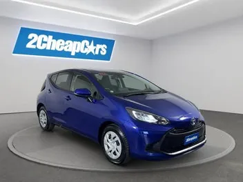 Toyota Aqua 2022 photo 4