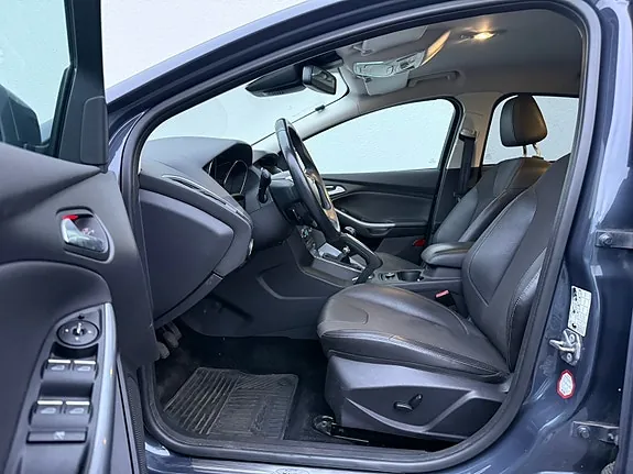 Ford Focus 2011 photo 5