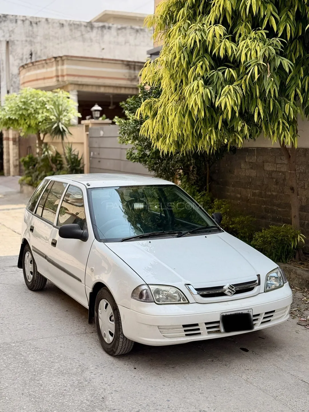 Suzuki Cultus