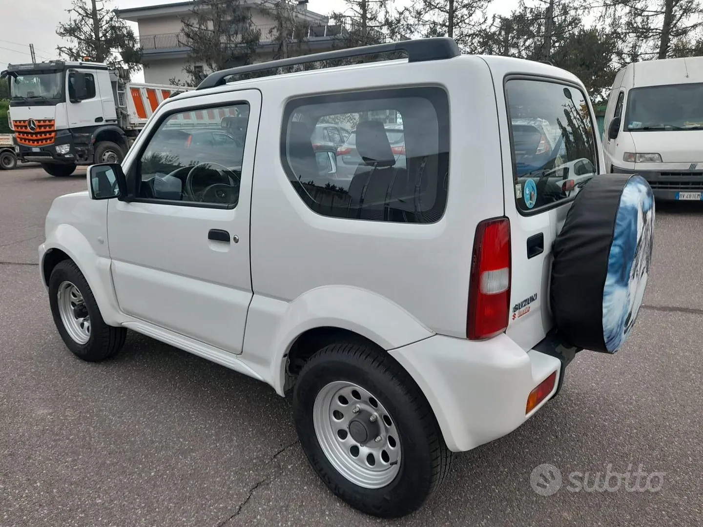 Suzuki Jimny 2014 photo 4