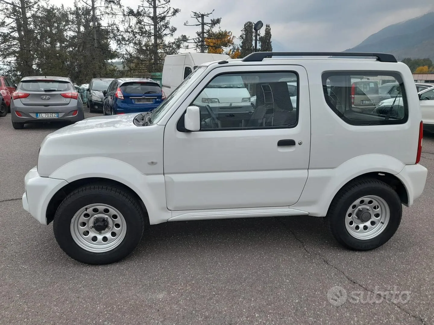 Suzuki Jimny 2014 photo 3