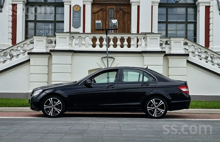 Mercedes-Benz C200 2008 photo 4