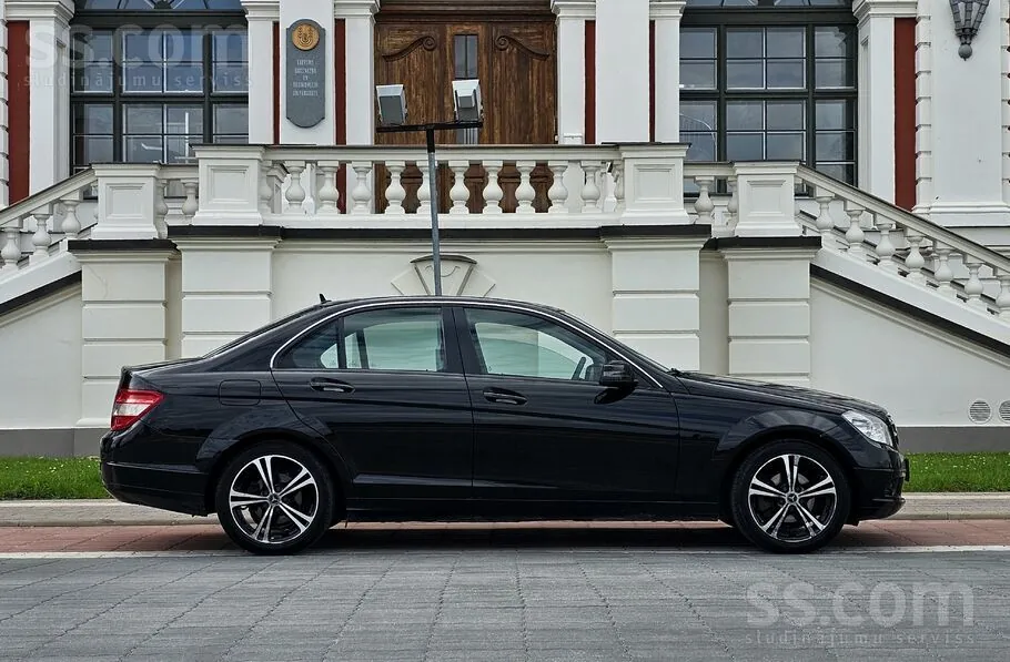 Mercedes-Benz C200 2008 photo 3