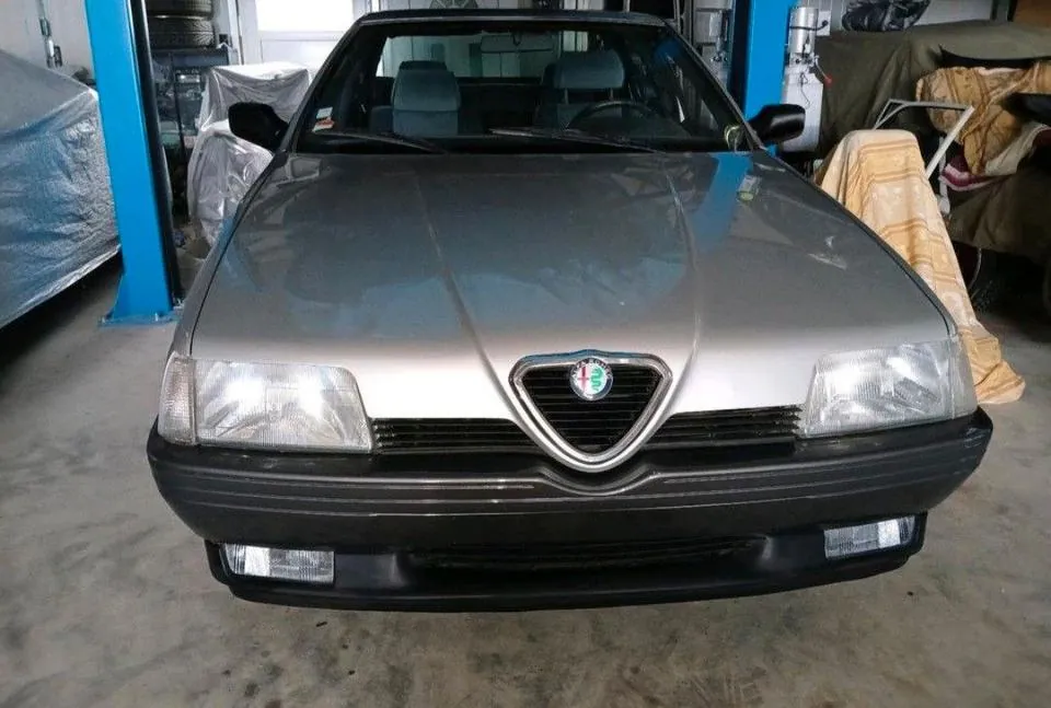 Alfa Romeo 164