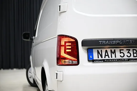 Volkswagen Transporter 2022 photo 5