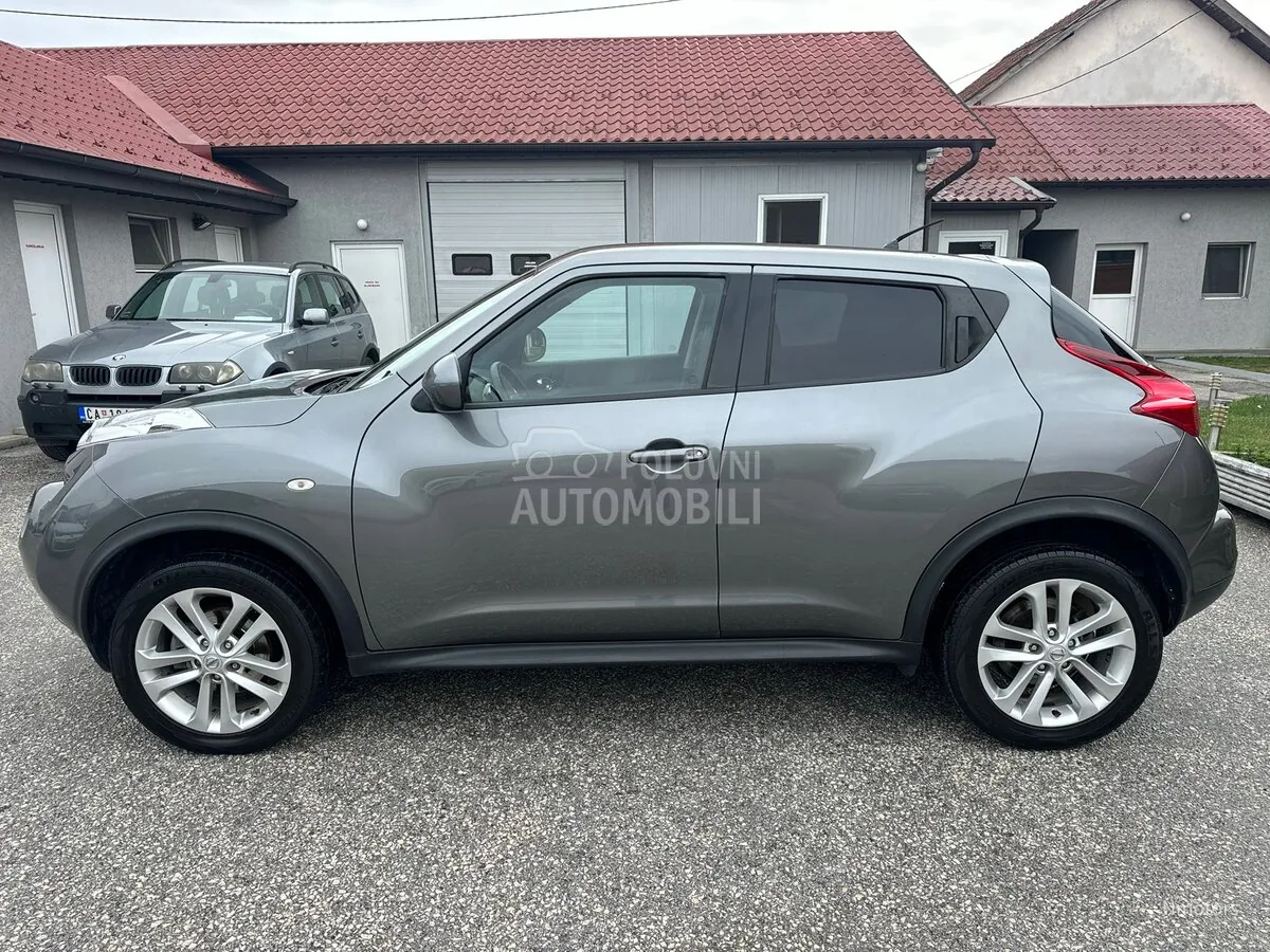 Nissan Juke 2012 photo 5