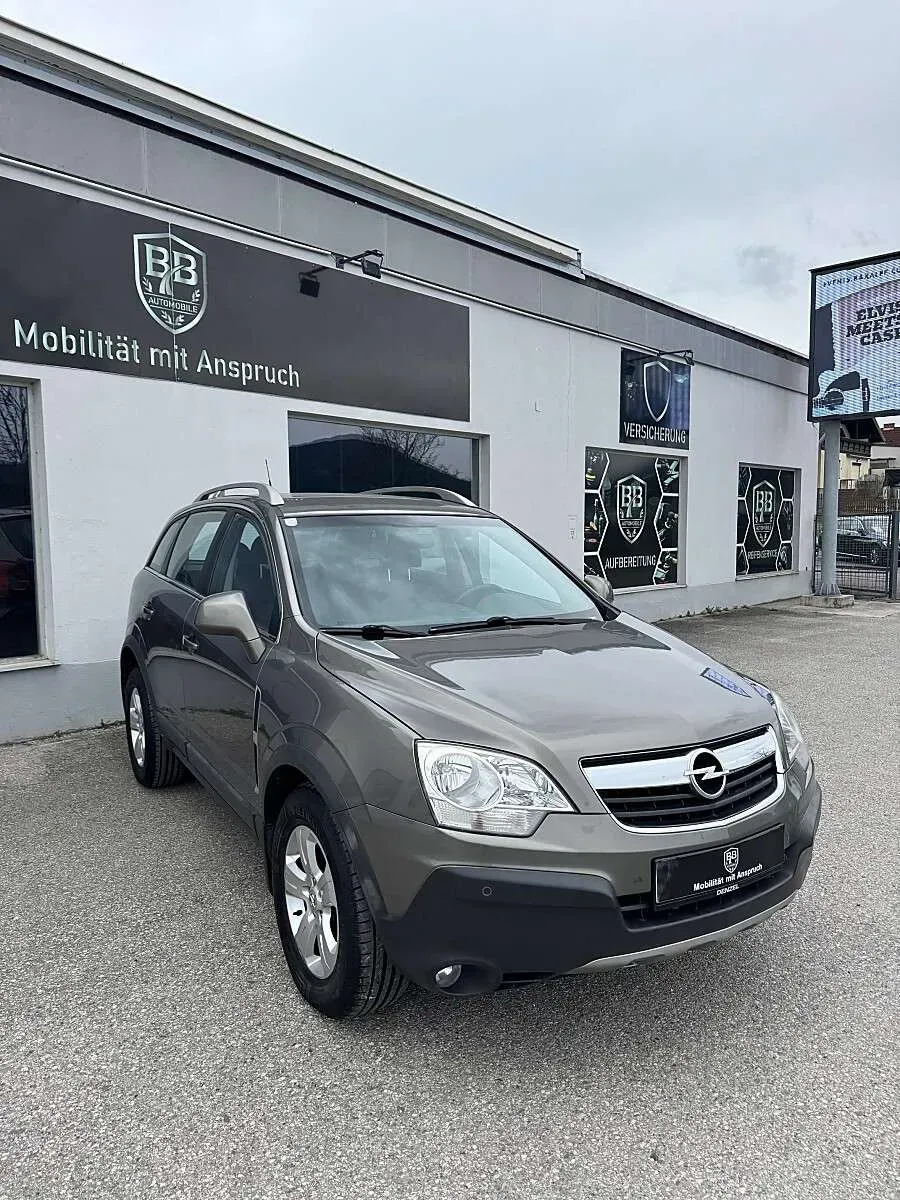 Opel Antara 2008 photo 2