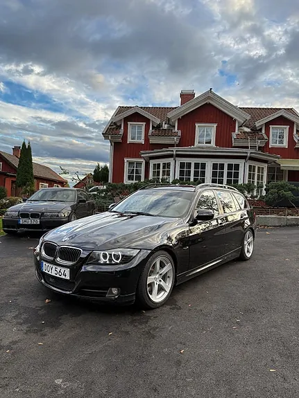 BMW 318D 2009 photo 3