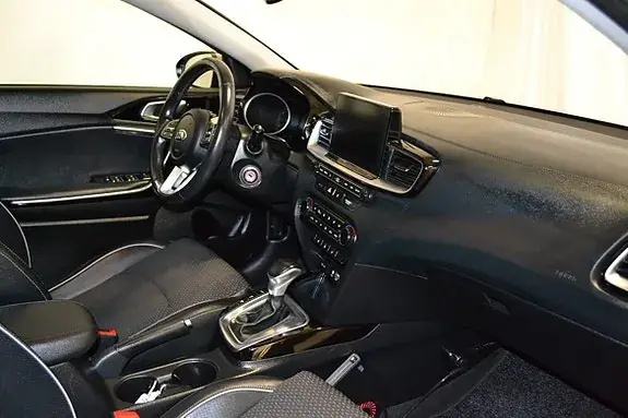 Kia Ceed 2019 photo 5