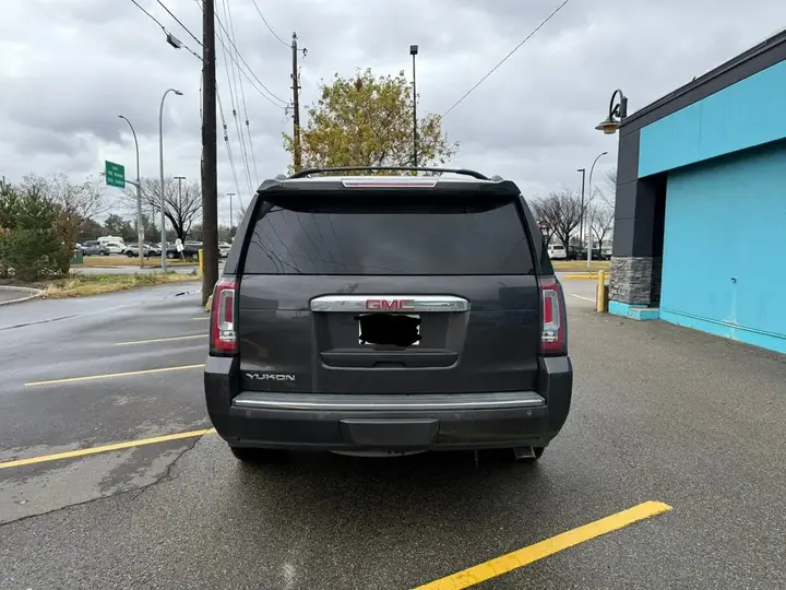 GMC Yukon 2016 photo 4