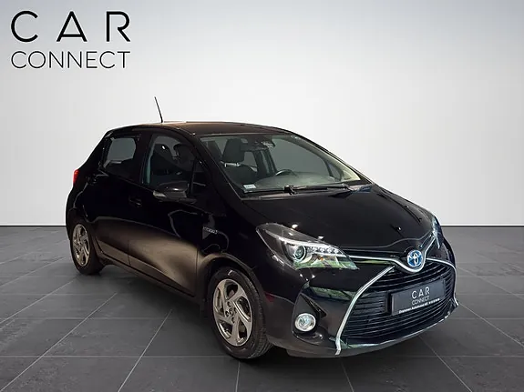 Toyota Yaris 2016 photo 2