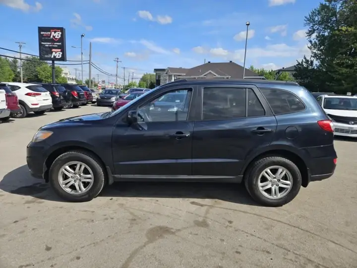 Hyundai Santa Fe 2010 photo 3