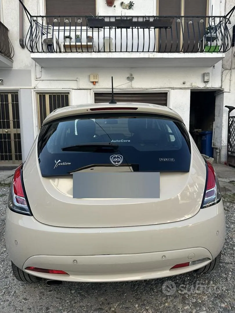 Lancia Ypsilon 2021 photo 4