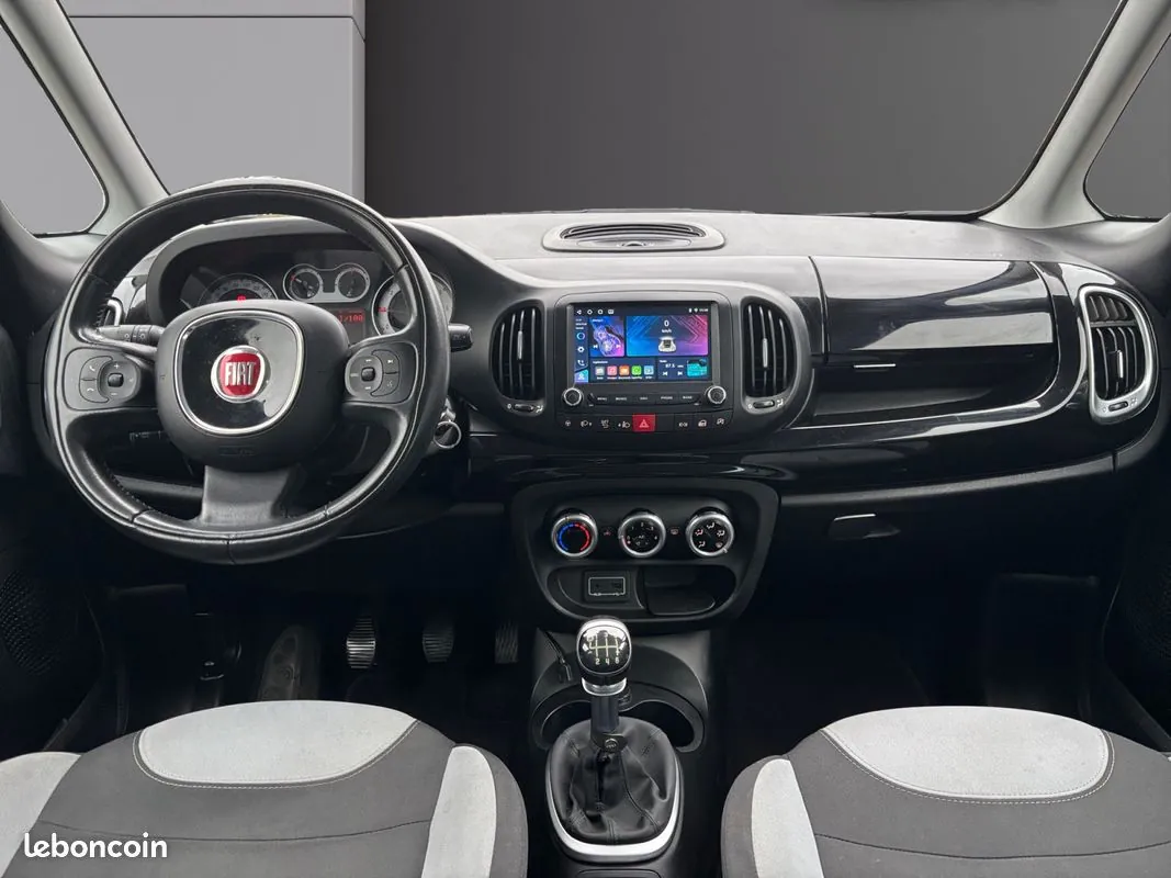 Fiat 500L 2015 photo 2