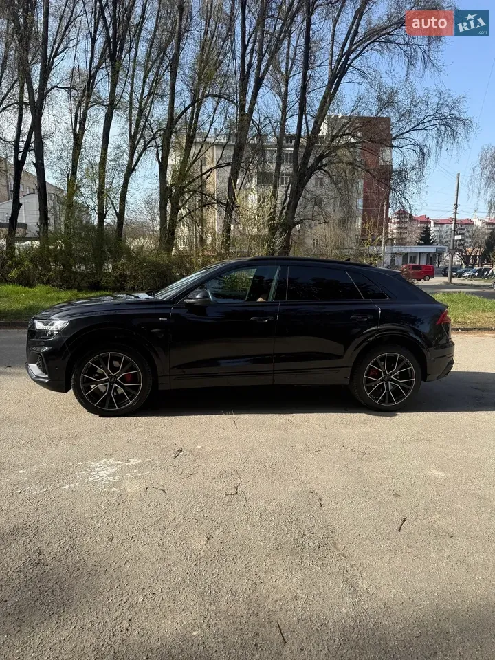 Audi Q8 2020 photo 4