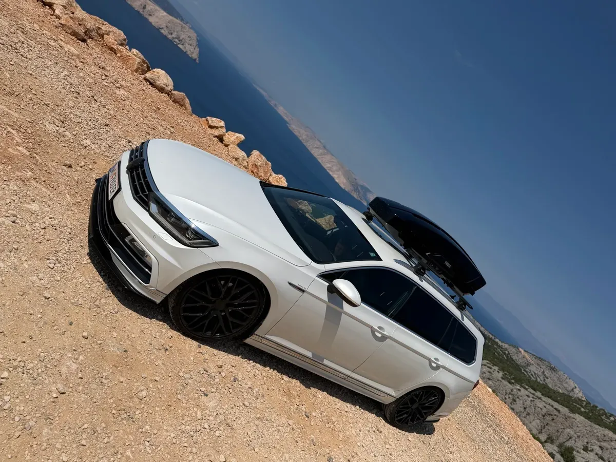 Volkswagen Passat 2017 photo 2