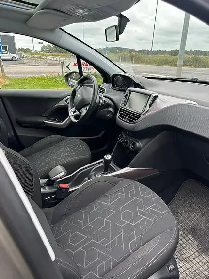 Peugeot 2008 2014 photo 5