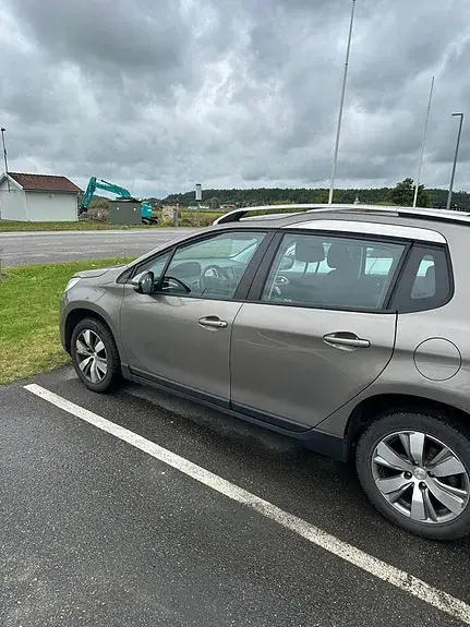 Peugeot 2008 2014 photo 4