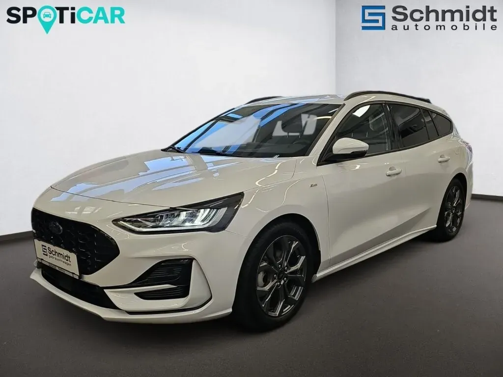 Ford Focus 2025 photo 2