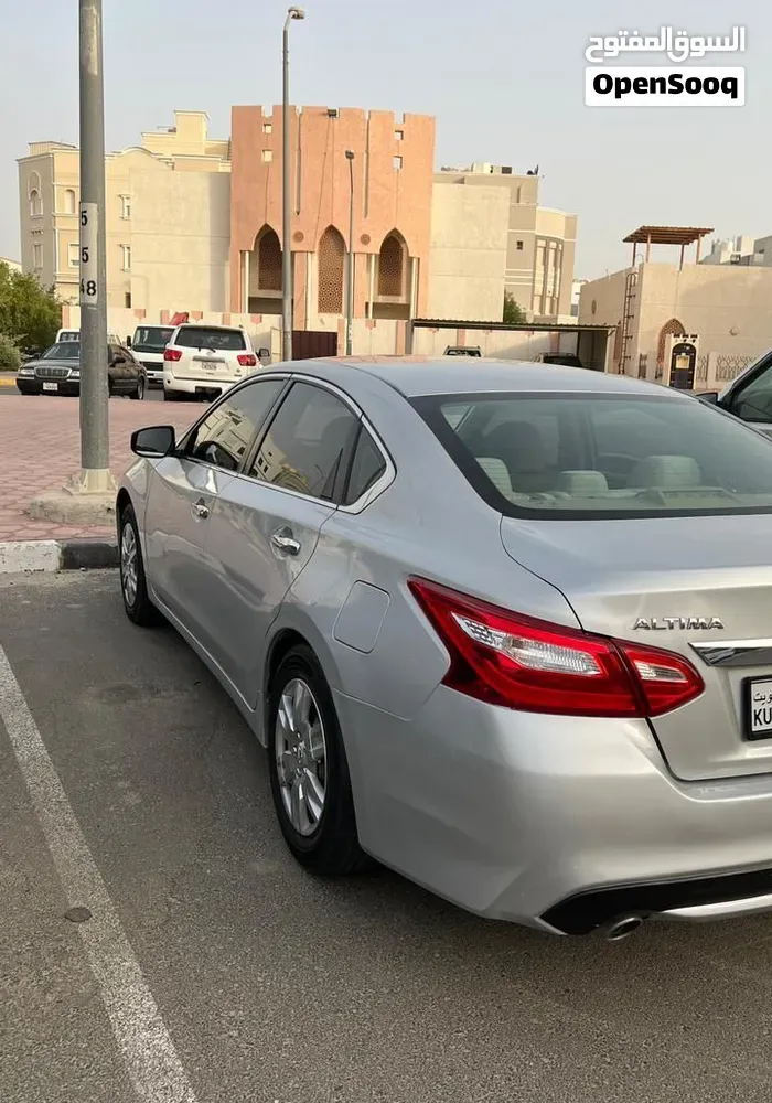 Nissan Altima 2017 photo 5
