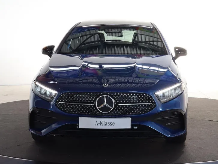 Mercedes-Benz A-Class 2025 photo 3