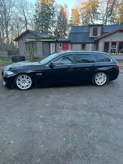 BMW 520D 2013 photo 3