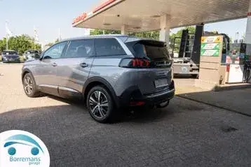 Peugeot 5008 2021 photo 3